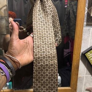 Giovanni testi tie